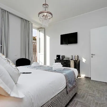 Boutique Della Croce بيت ضيافة روما