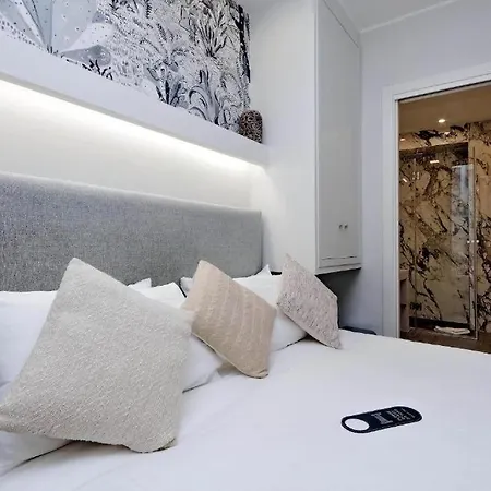 بيت ضيافة Boutique Della Croce 4*