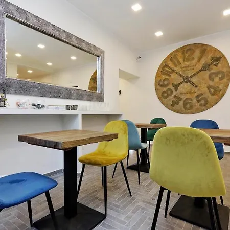 بيت ضيافة Boutique Della Croce روما