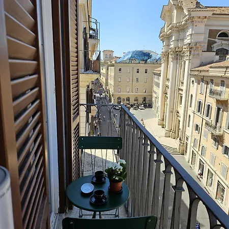 Boutique Della Croce بيت ضيافة روما