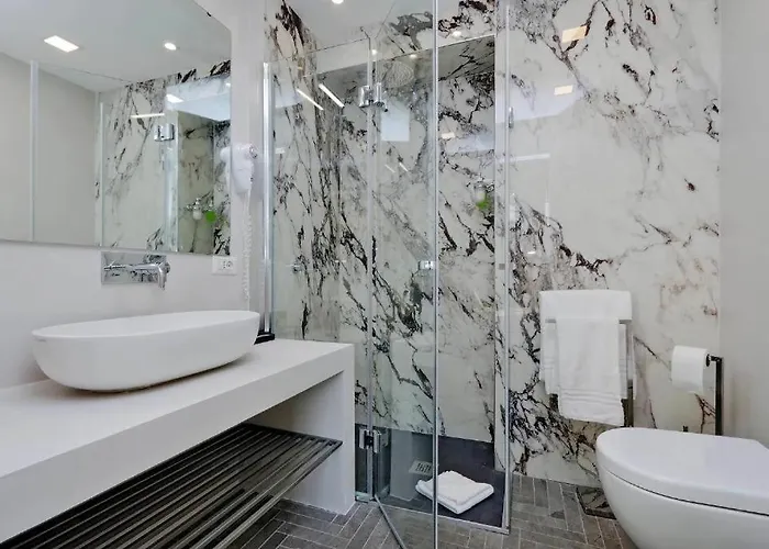 Boutique Della Croce בית הארחה רומא